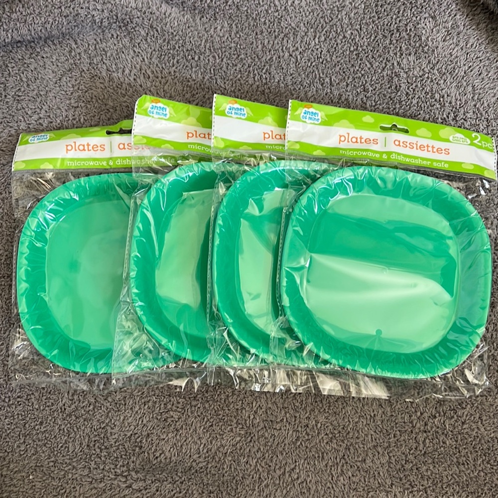 Angel of mine set of 8 green plates NEW